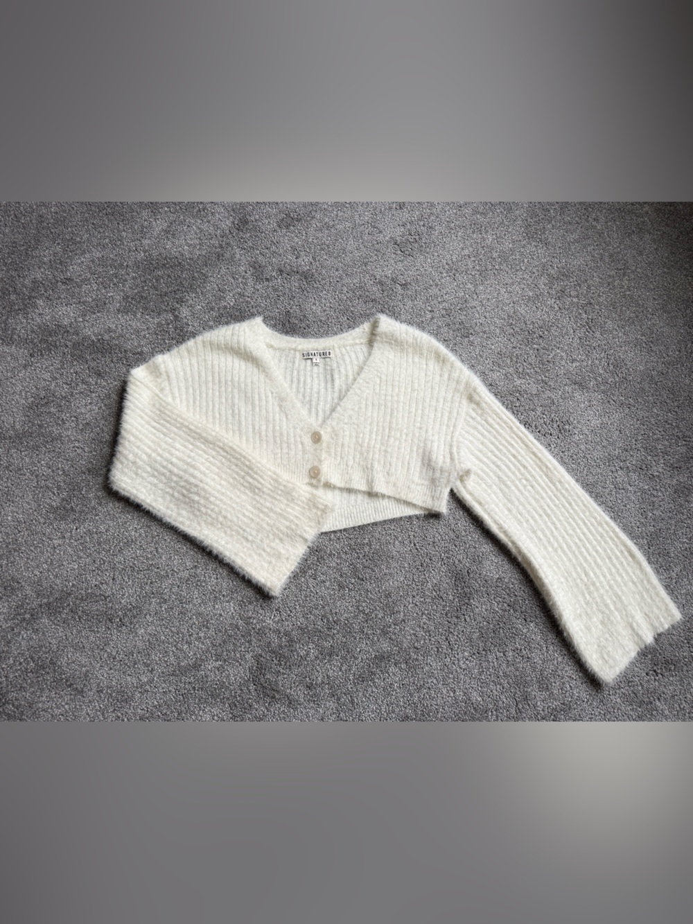 Signature8 Women's Cream Cropped V-Neck Button Sweater